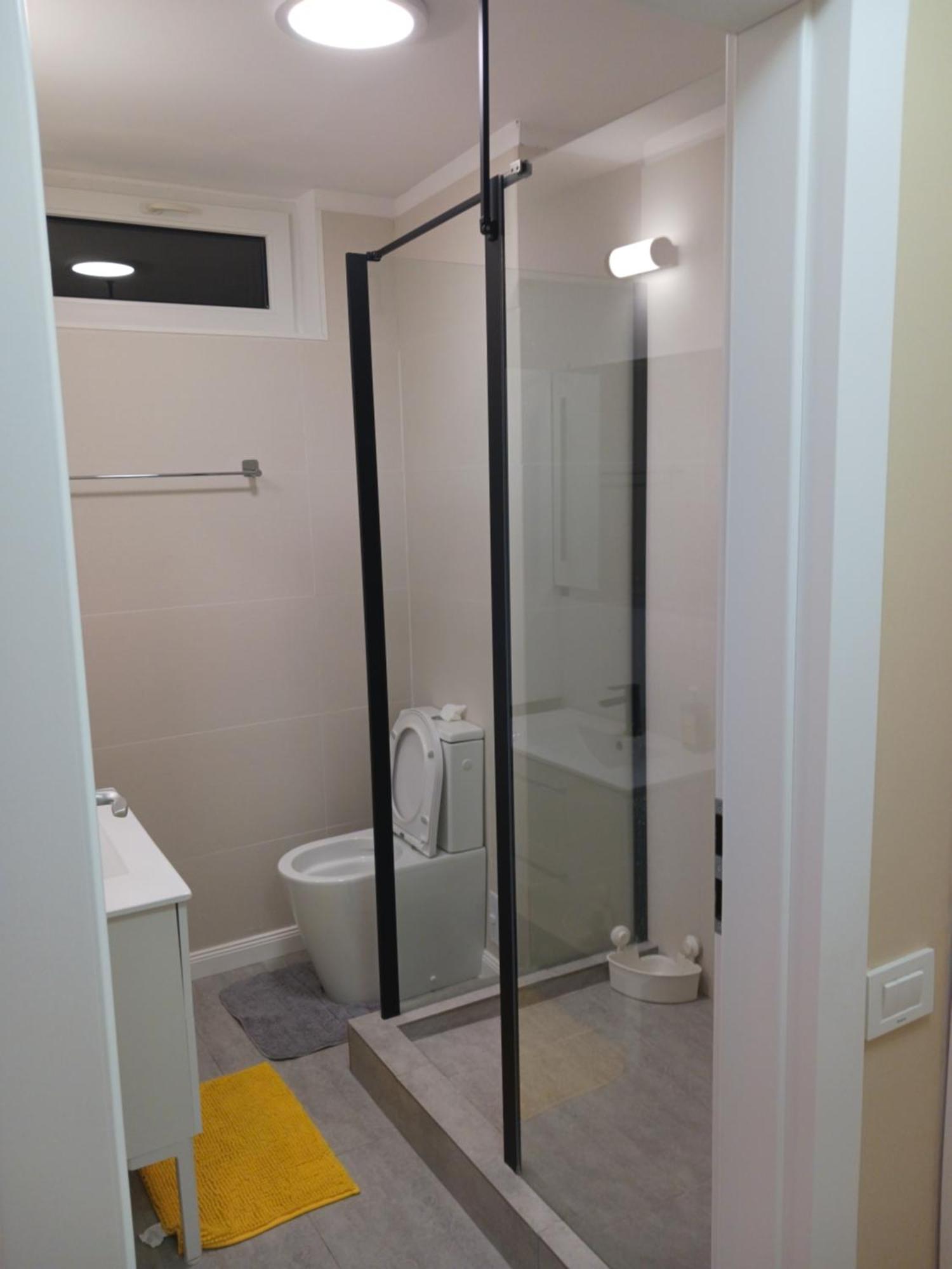 Appartement Myky Mouse Nu Primesc Santieristi Si Petrecareti Bucarest
